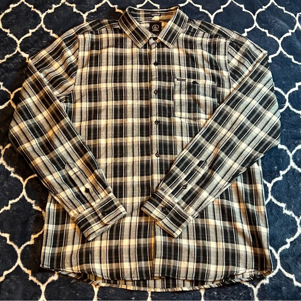 Men's Volcom Plaid Button-Up Shirt - Black and White